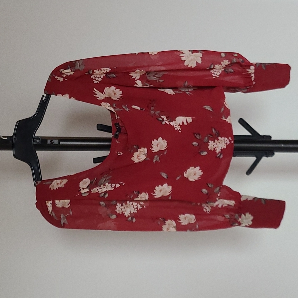Dynamite Floral Top